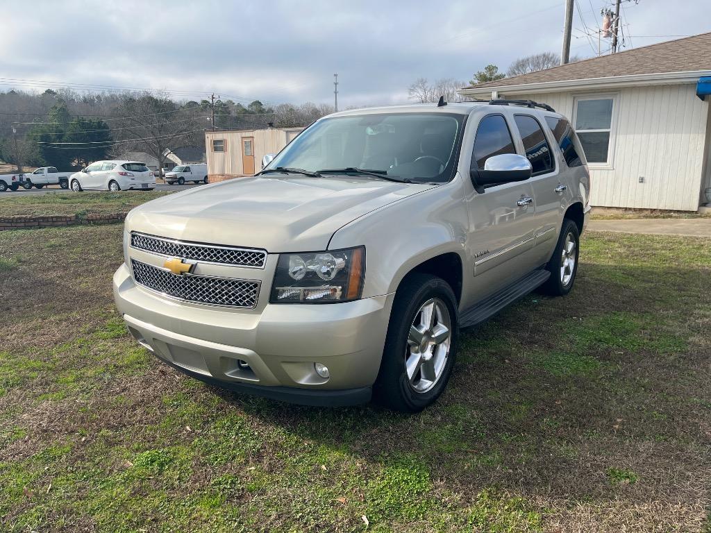 2013 Chevrolet Tahoe LTZ's photo