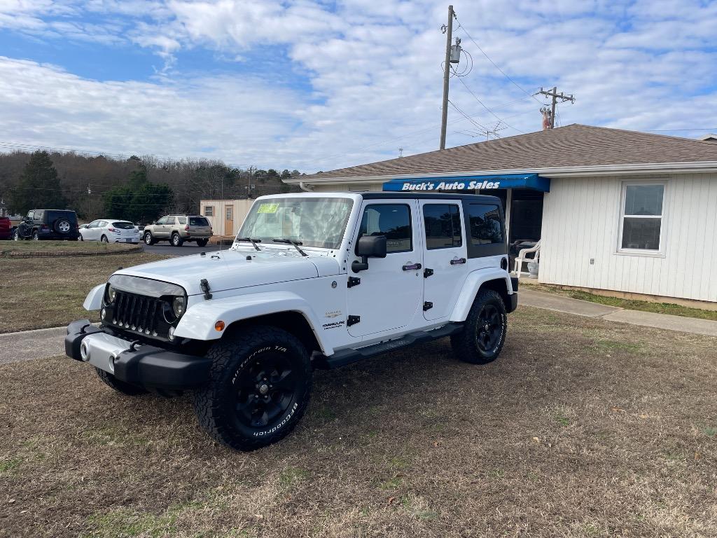 2015 Jeep Wrangler Unlimited Sahara's photo